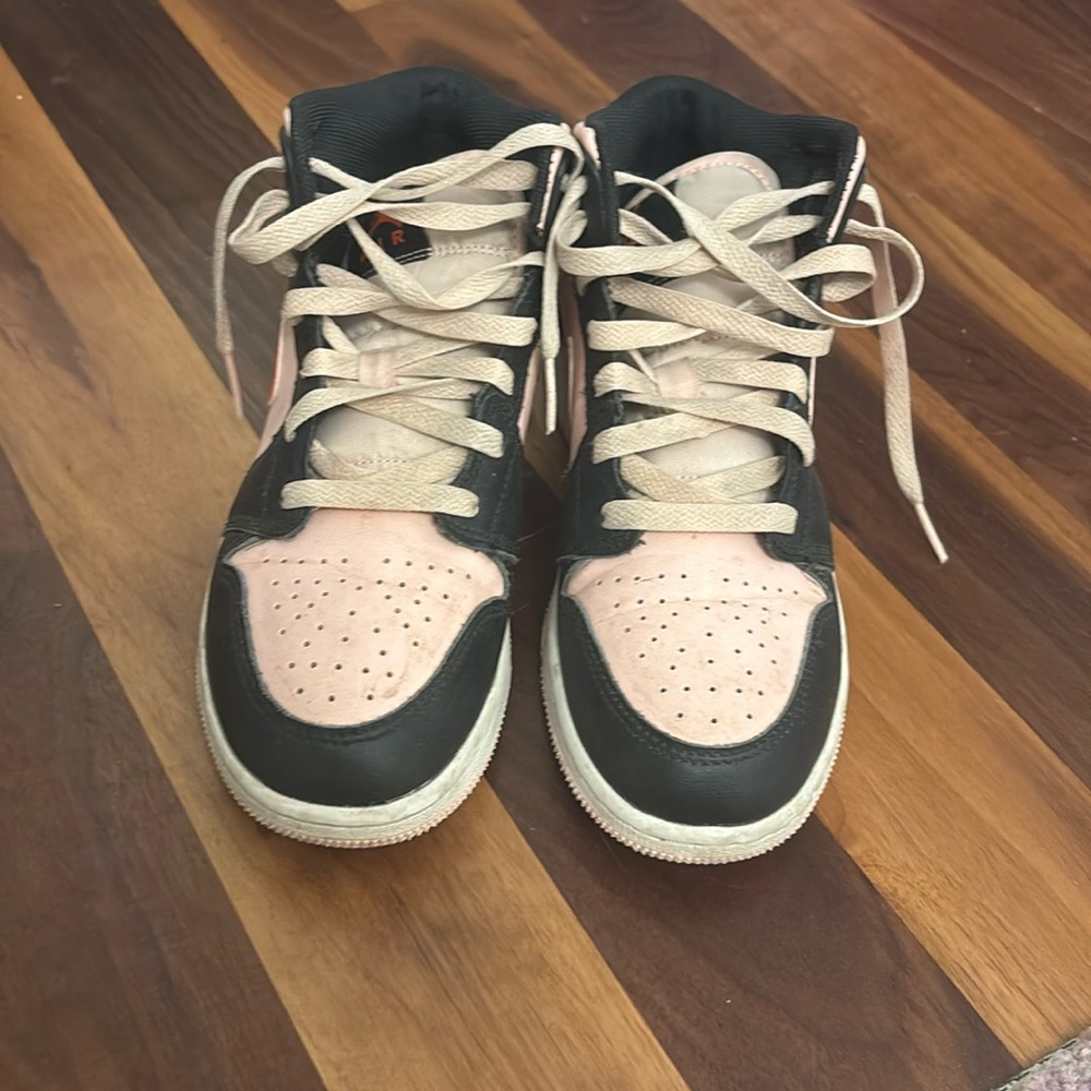 kids jordan 1s